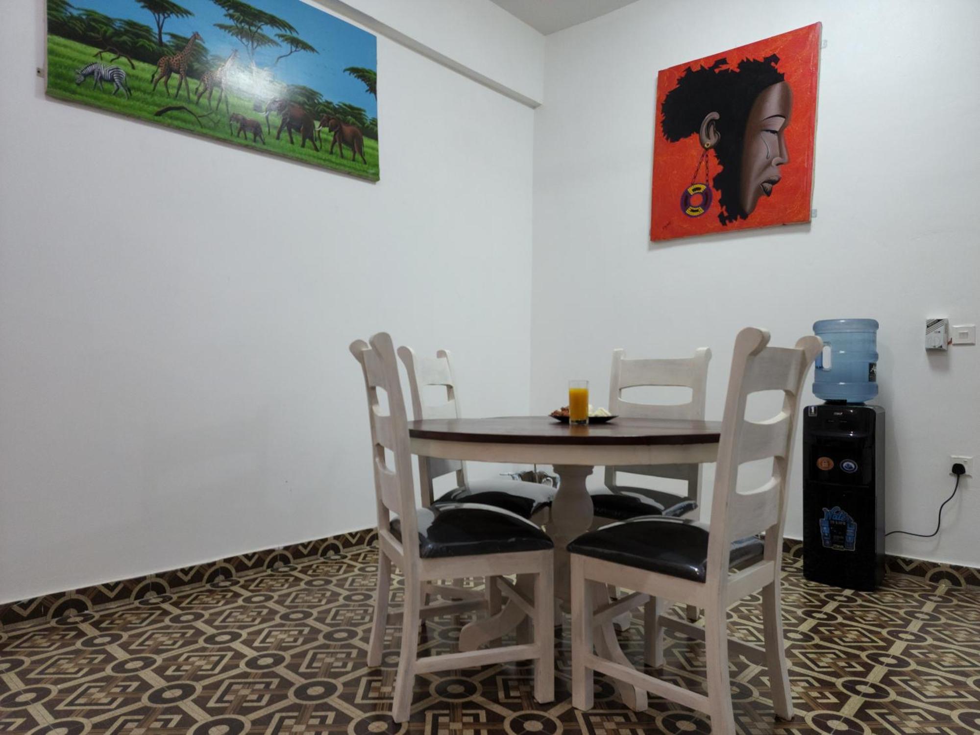 Apartment Ocean Breeze Homes 1, 2 Or 3 Bedroom *